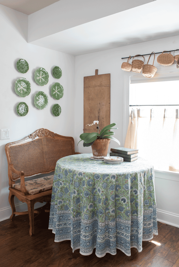 cabbage-plates-gallery-wall