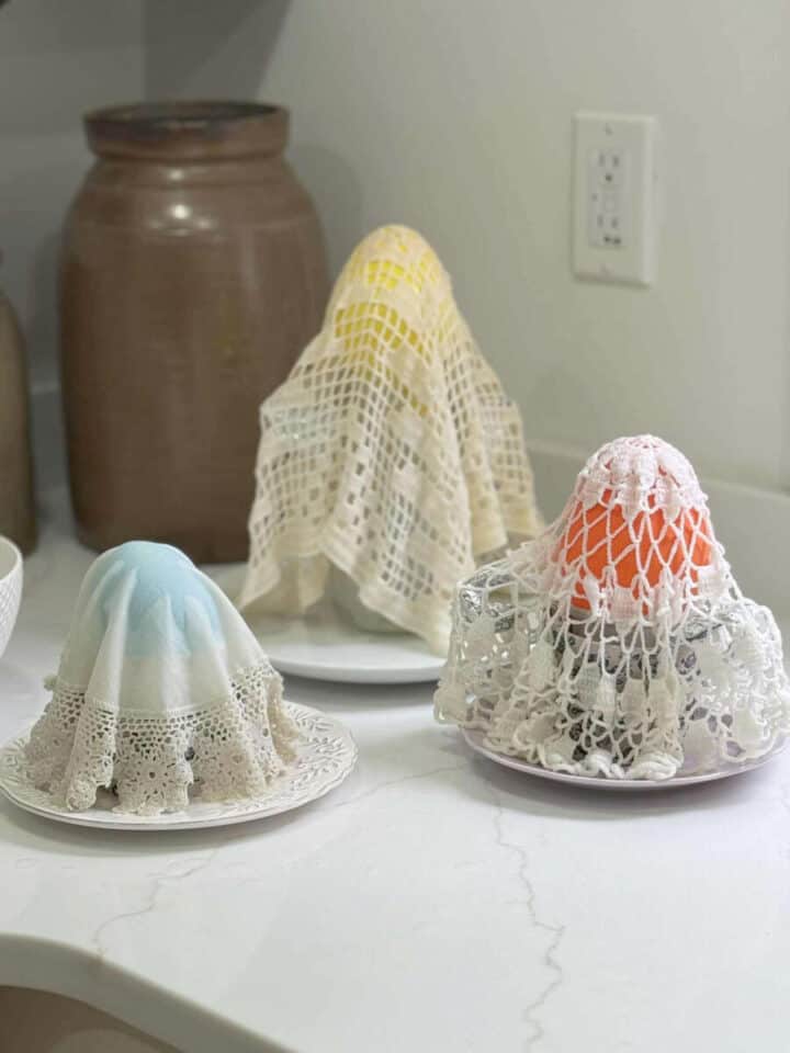how-to-make-ghost-doilies