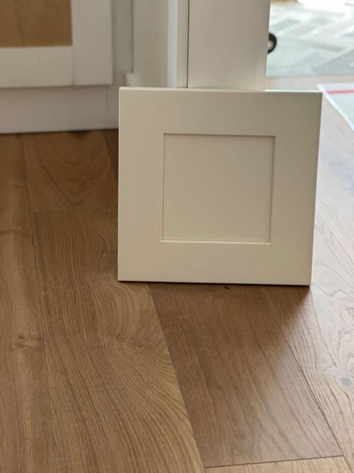 kitchen-cabinet-color